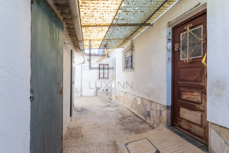 Moradia T2 para Venda em Alcabideche Foto 12