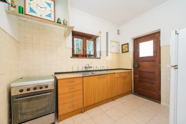 Moradia T2 para Venda em Alcabideche Foto 16