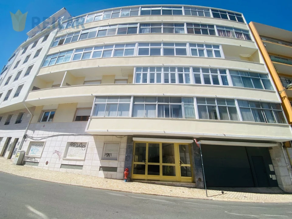 Apartamento T2 para Venda em São Vicente Foto 1