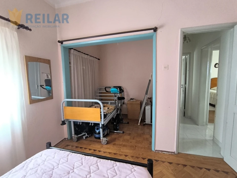 Apartamento T2 para Venda em Santa Iria de Azoia, São João da Talha e Bobadela Foto 8