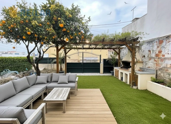 Apartamento T2 para Venda em Santa Iria de Azoia, São João da Talha e Bobadela Foto 2