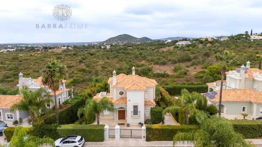 Moradia T5 para Venda em Loule (São Clemente) Foto 3