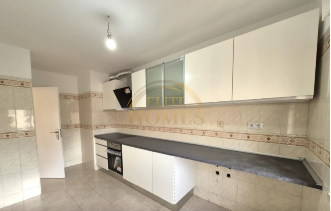 Apartamento T2 para Venda em Algueirão-Mem Martins Foto 16