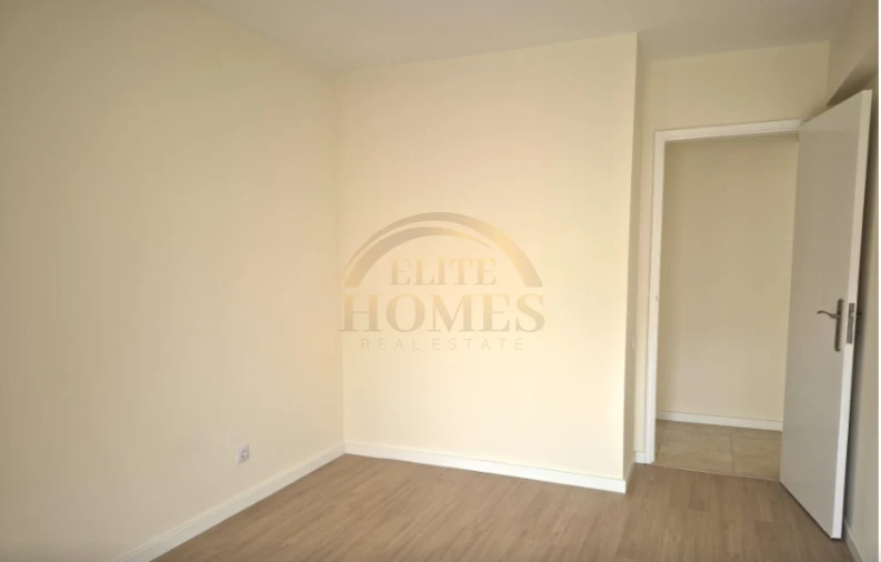 Apartamento T2 para Venda em Algueirão-Mem Martins Foto 8