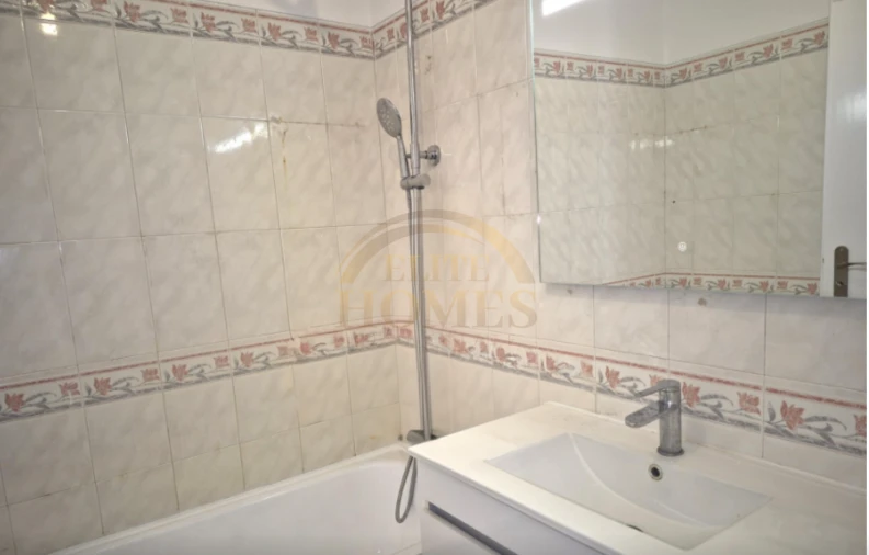 Apartamento T2 para Venda em Algueirão-Mem Martins Foto 10