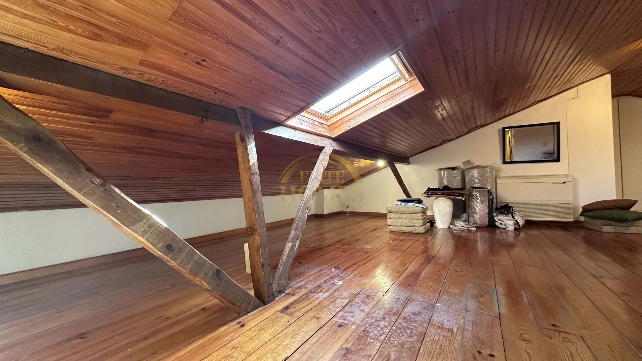 Moradia T6 para Venda em Loures Foto 5