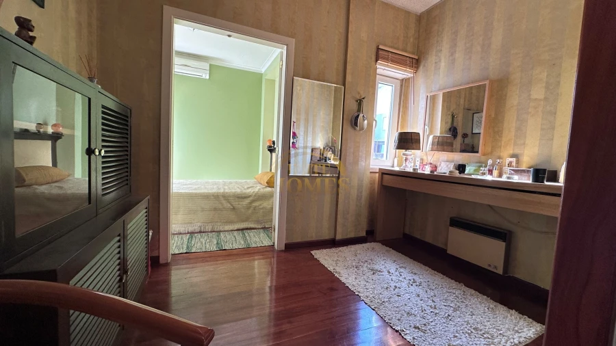 Moradia T6 para Venda em Loures Foto 29