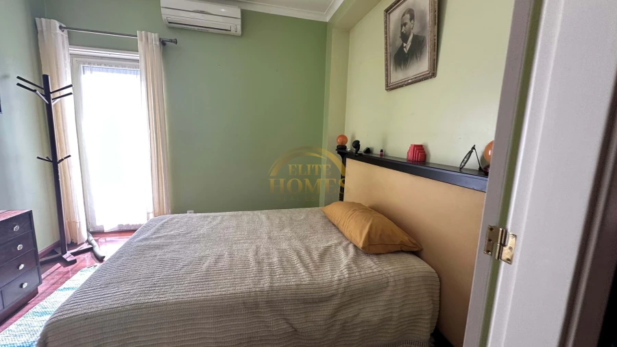 Moradia T6 para Venda em Loures Foto 25