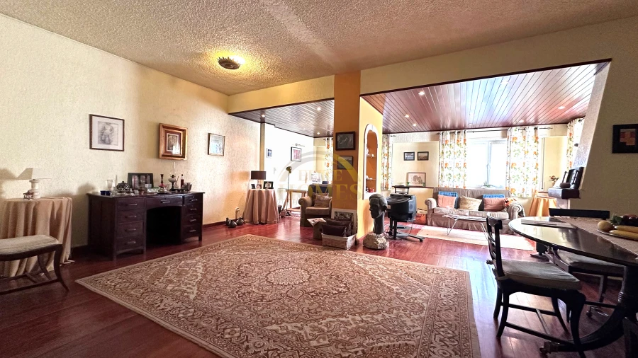 Moradia T6 para Venda em Loures Foto 34