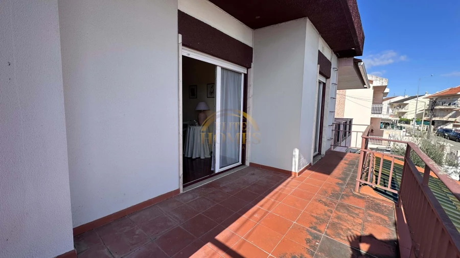 Moradia T6 para Venda em Loures Foto 15