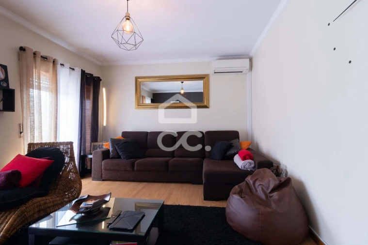 Apartamento T2 para Venda em Azurem Foto 3