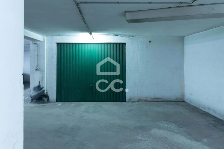 Apartamento T2 para Venda em Azurem Foto 18