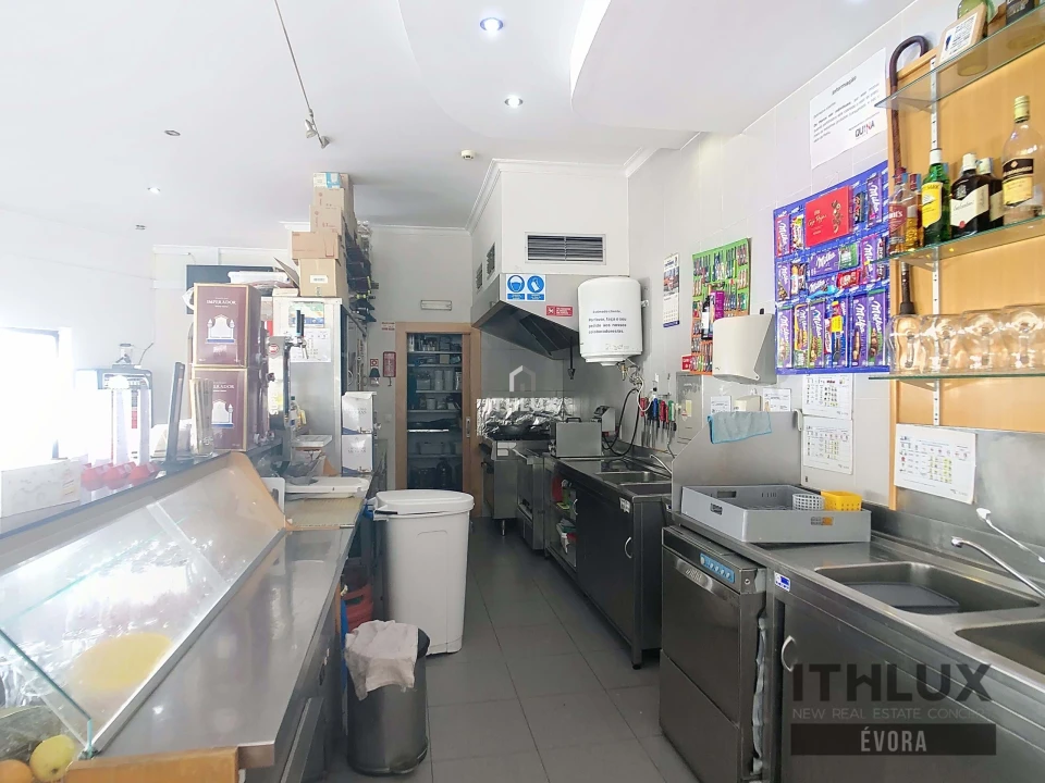 Negócio para Venda em Bacelo e Senhora da Saúde Foto 11