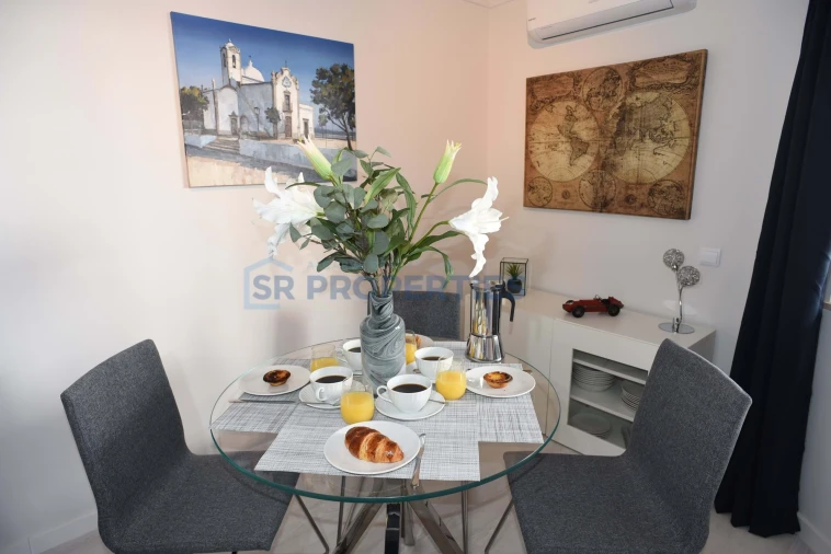 Apartamento T1 para Venda em Quarteira Foto 23