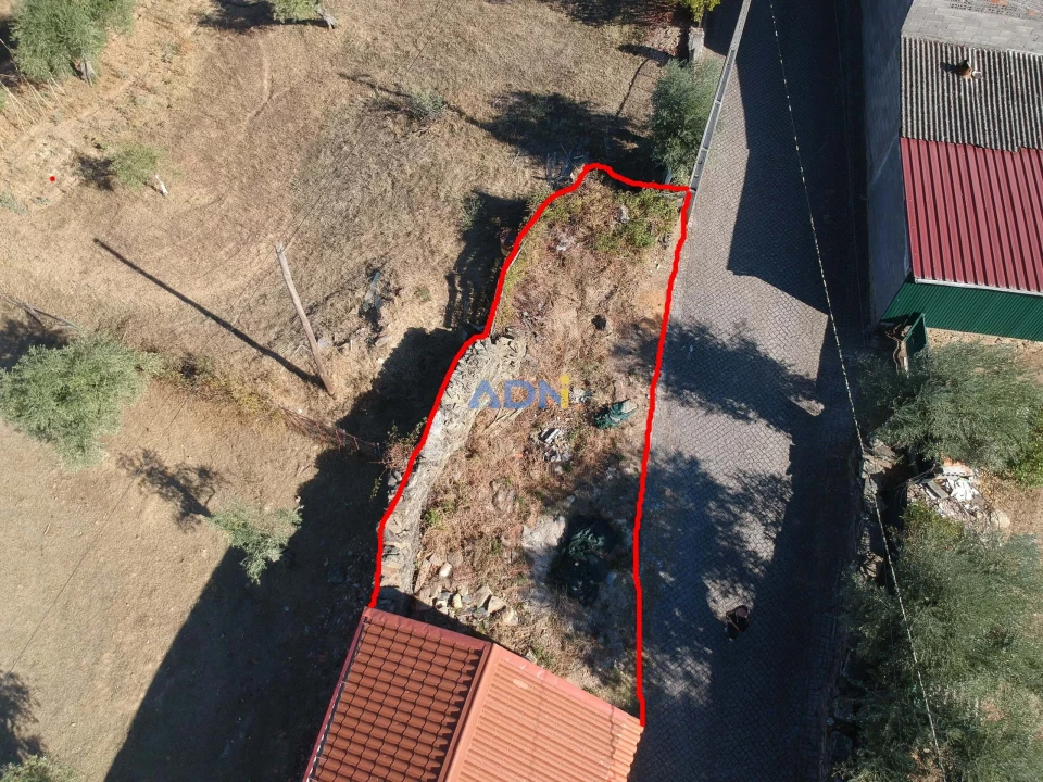 Moradia T1 para Venda em Salgueiro do Campo Foto 2