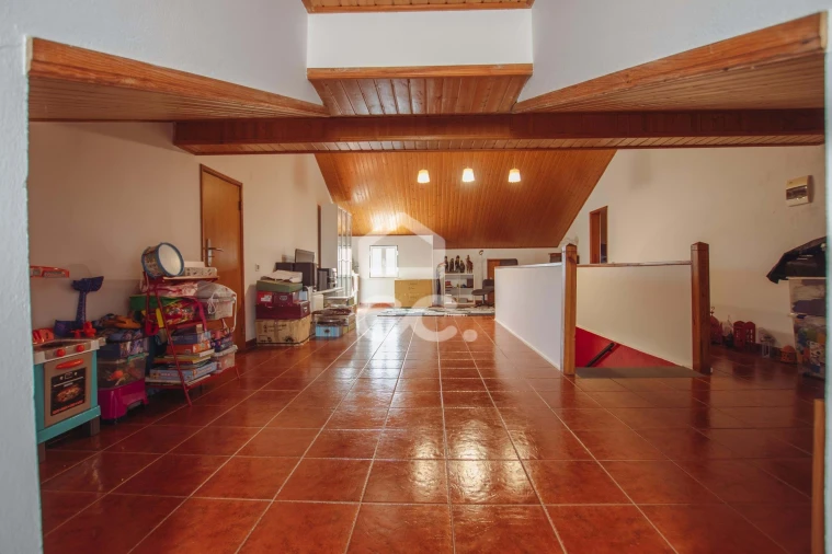 Moradia T3 para Venda em Cadaval e Pêro Moniz Foto 18