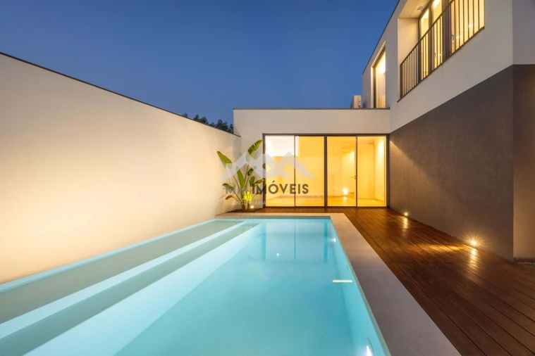 Moradia T5 para Venda em Canidelo Foto 18