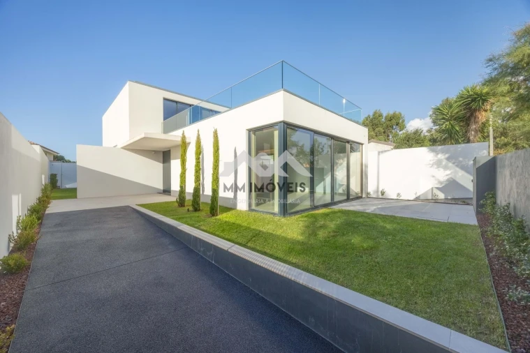 Moradia T5 para Venda em Canidelo Foto 44