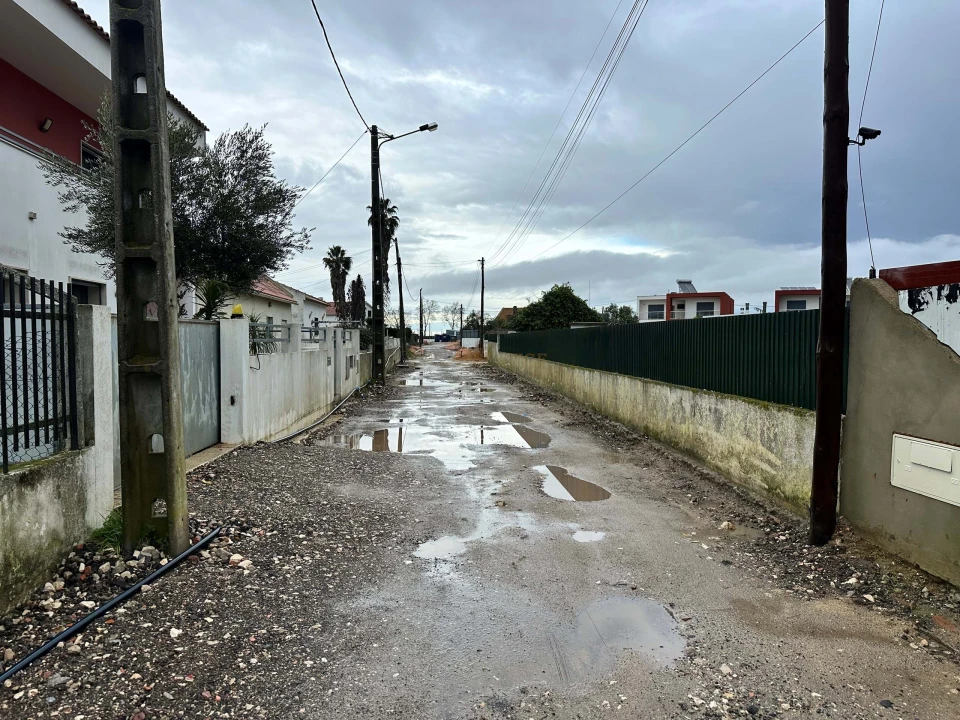 Terreno para Venda em Atalaia e Alto Estanqueiro-Jardia Foto 13