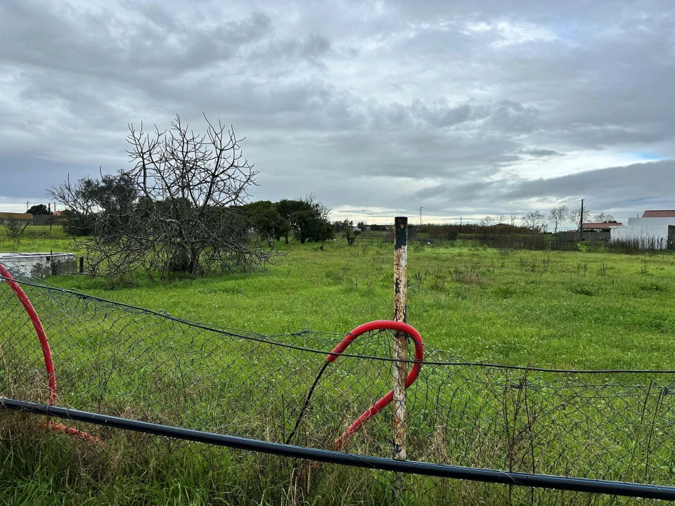 Terreno para Venda em Atalaia e Alto Estanqueiro-Jardia Foto 8