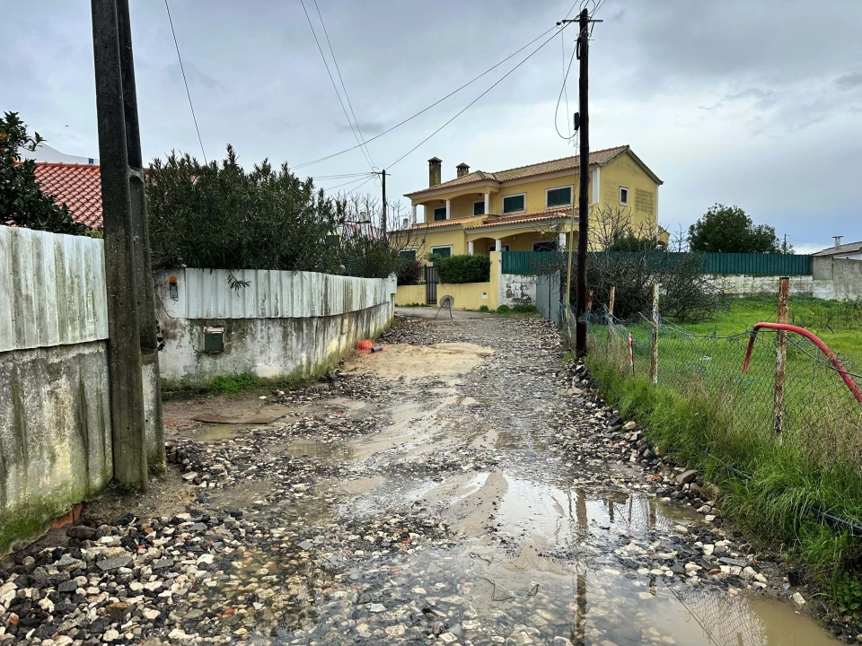 Terreno para Venda em Atalaia e Alto Estanqueiro-Jardia Foto 12