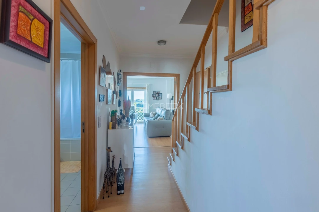 Apartamento T3 para Venda em São Domingos de Rana Foto 20