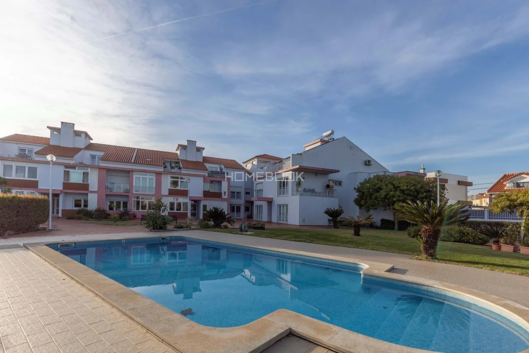 Apartamento T3 para Venda em São Domingos de Rana Foto 3