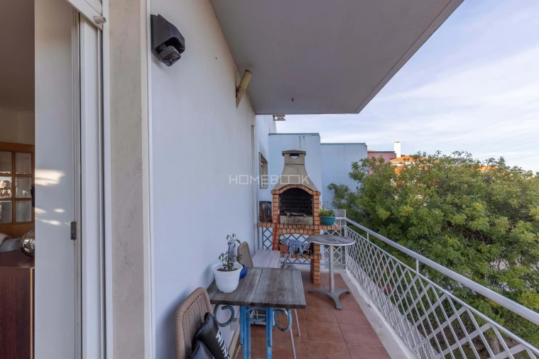 Apartamento T3 para Venda em São Domingos de Rana Foto 6