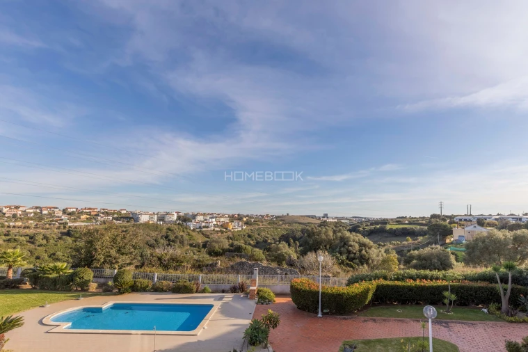 Apartamento T3 para Venda em São Domingos de Rana Foto 35