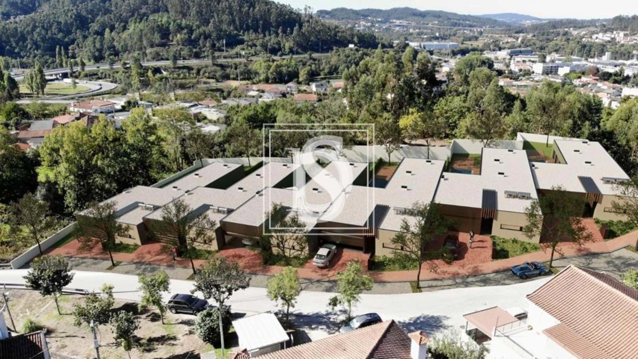 Moradia T4 para Venda em Celeirós, Aveleda e Vimieiro Foto 2