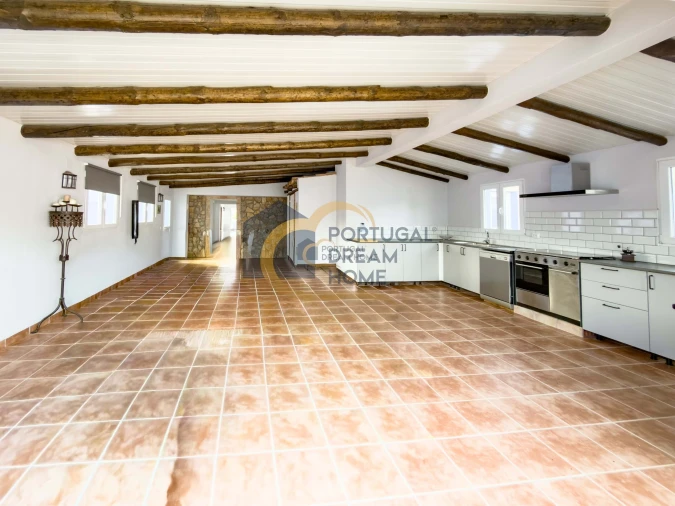 Moradia T4 para Venda em São Bartolomeu de Messines Foto 17