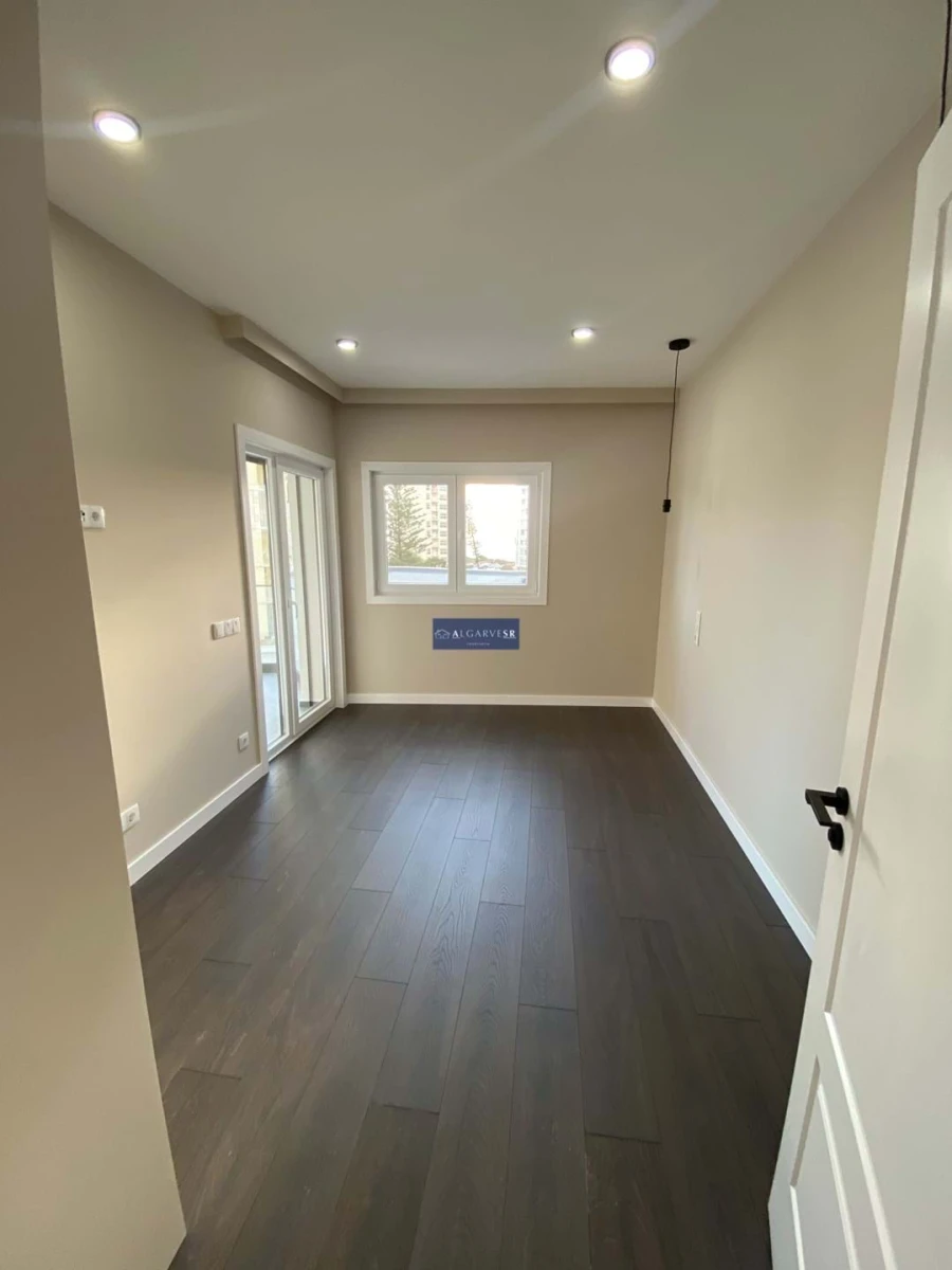 Apartamento T2 para Venda em Armação de Pera Foto 12