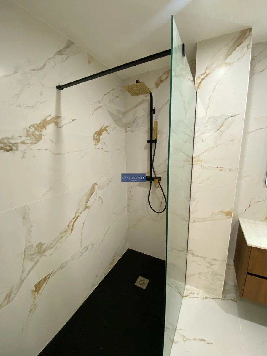 Apartamento T2 para Venda em Armação de Pera Foto 20