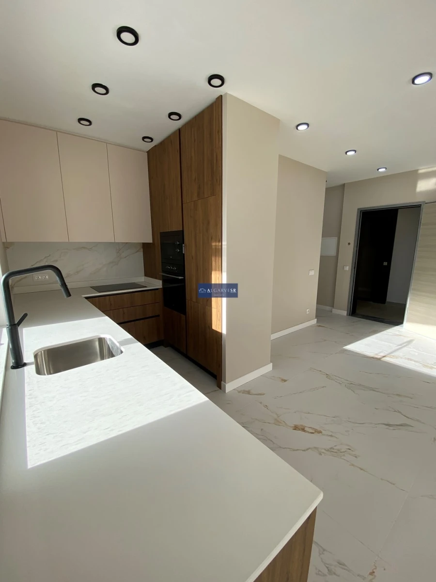 Apartamento T2 para Venda em Armação de Pera Foto 4