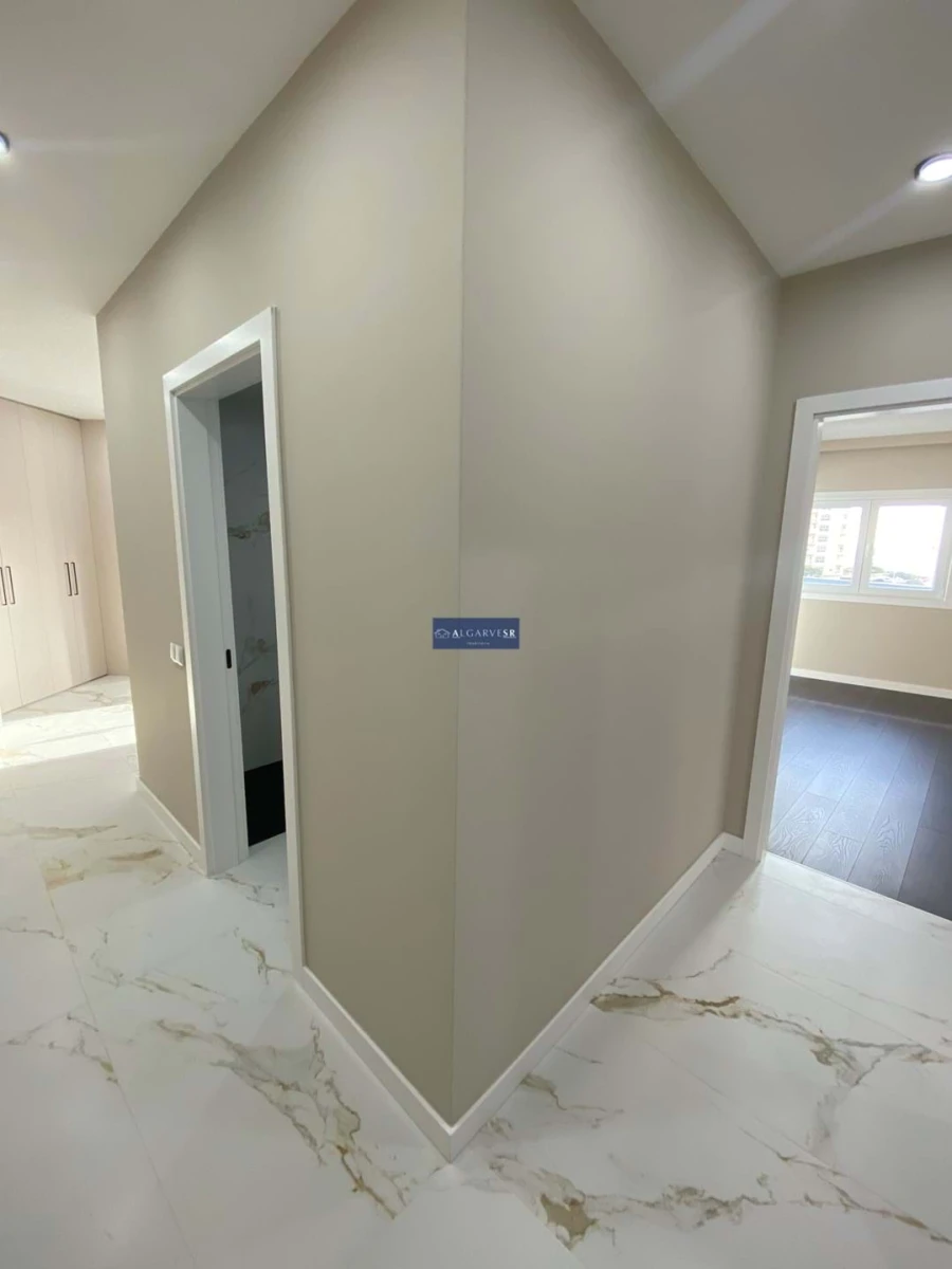 Apartamento T2 para Venda em Armação de Pera Foto 19