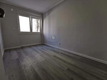 Apartamento T2 para Venda em Benfica