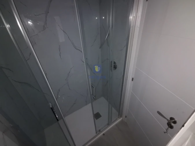 Apartamento T2 para Venda em Benfica Foto 8