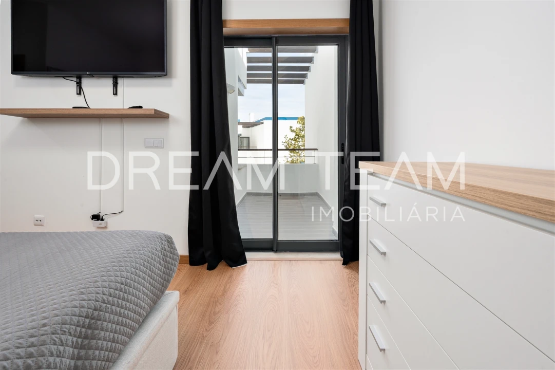 Moradia T3 para Venda em Cercal Foto 16