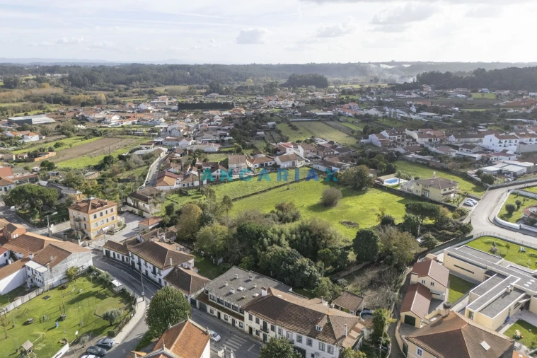 Moradia T0 para Venda em Eixo e Eirol Foto 40