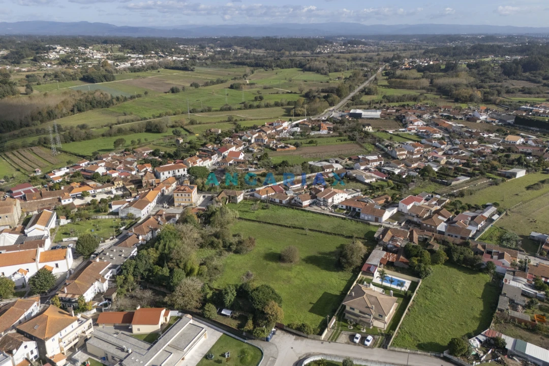 Moradia T0 para Venda em Eixo e Eirol Foto 25