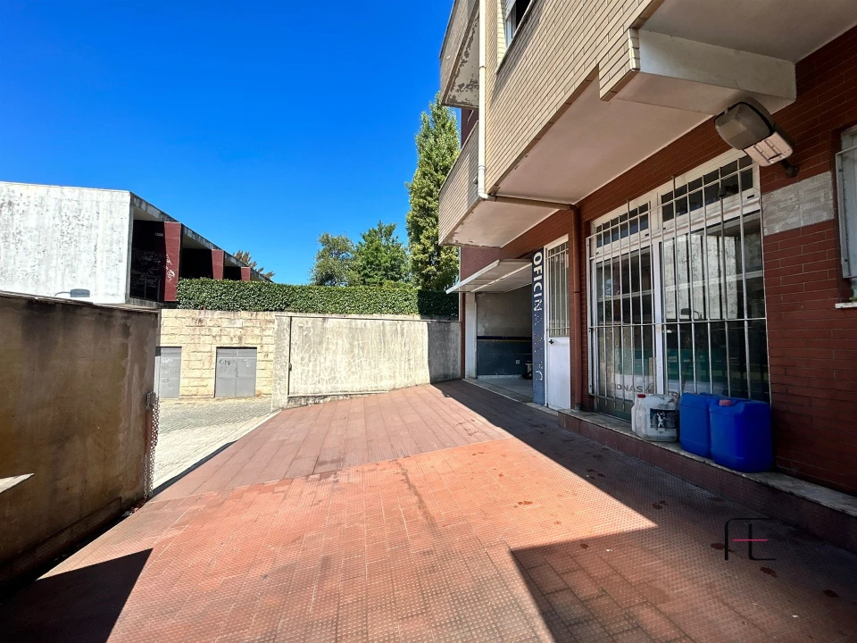 Loja para Venda em Valongo Foto 3