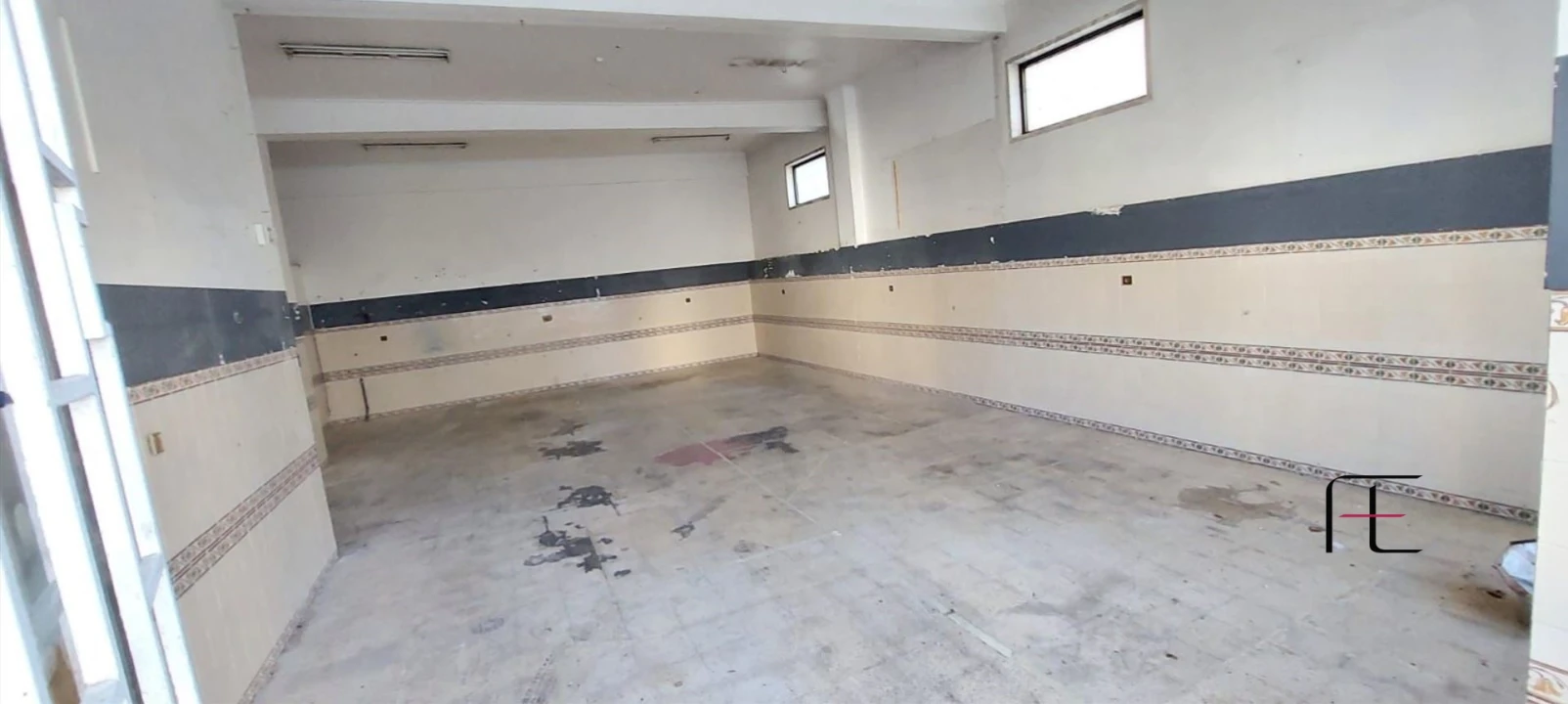 Loja para Venda em Águas Livres Foto 3