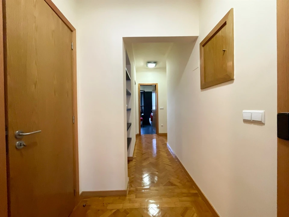 Apartamento T2 para Arrendamento em Benfica Foto 11