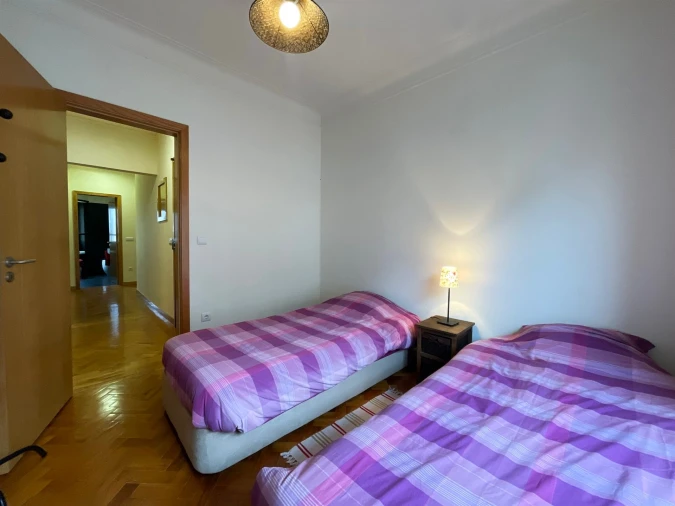 Apartamento T2 para Arrendamento em Benfica Foto 9