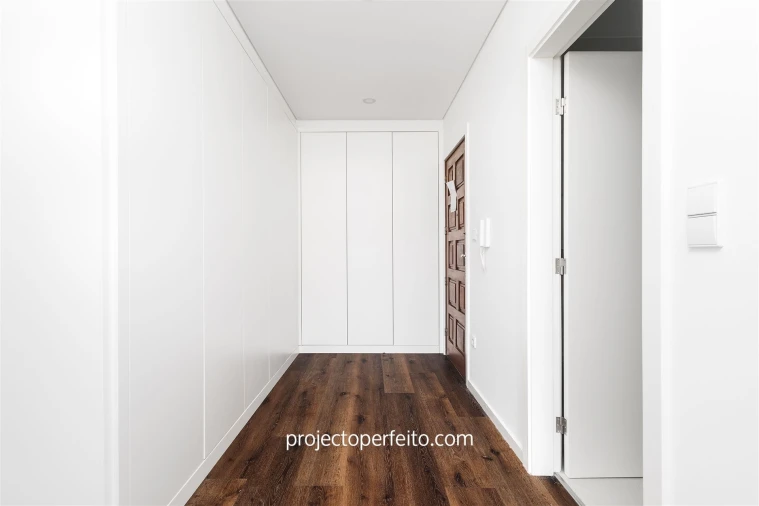 Apartamento T3 para Venda em Espinho Foto 9