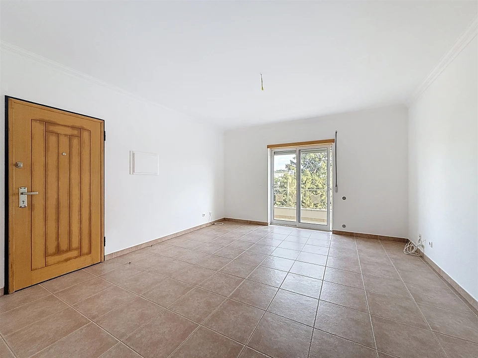 Apartamento T3 para Arrendamento em Caldas da Rainha - Santo Onofre e Serra do Bouro Foto 4