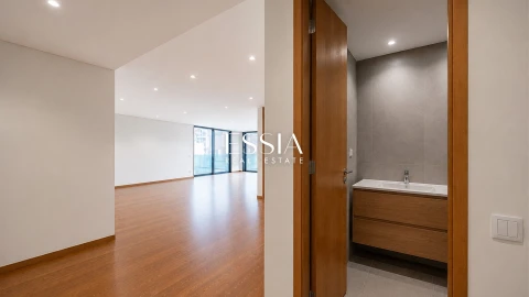 Apartamento T3 para Venda em Ramalde