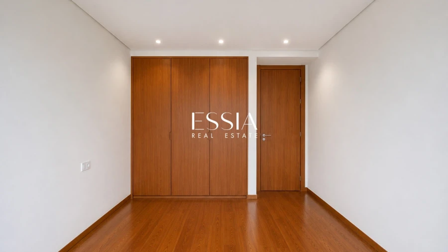 Apartamento T3 para Venda em Ramalde Foto 25