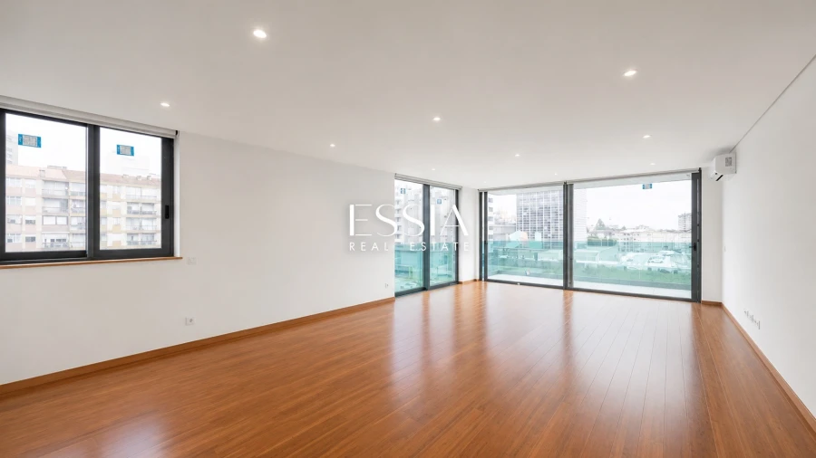 Apartamento T3 para Venda em Ramalde Foto 11