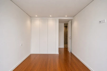 Apartamento T3 para Venda em Ramalde